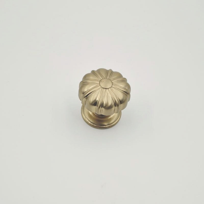 Brushed nickel flower cabinet knob for kitchen cabinets and furniture